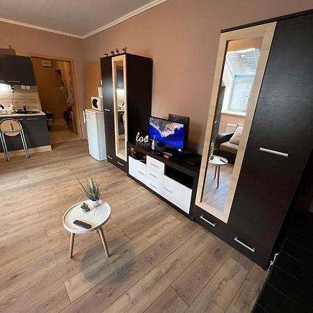 Furo-Lak 1 Apartman Hajdúszoboszló Esterno foto