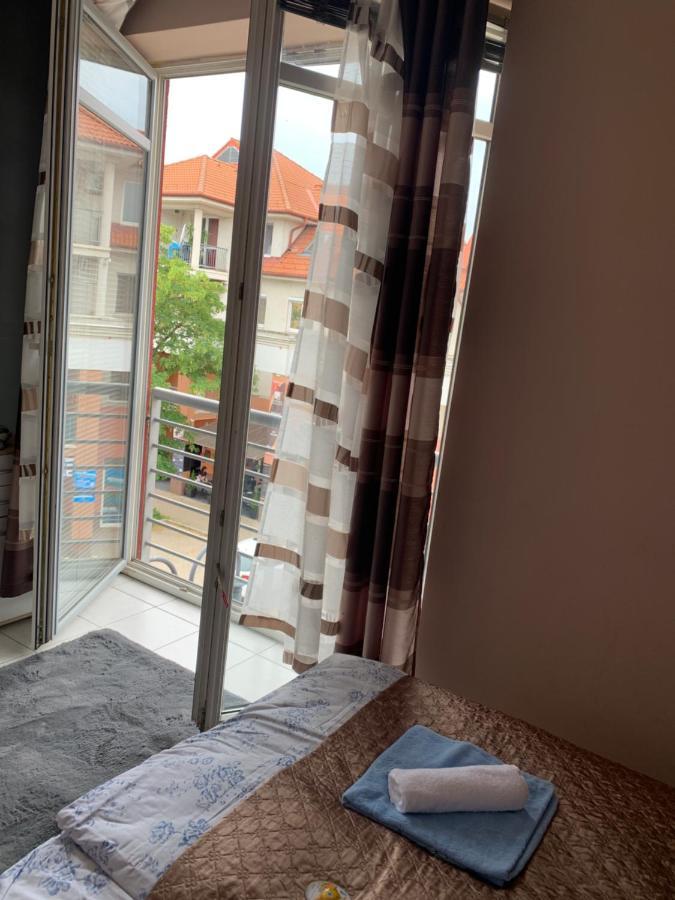 Furo-Lak 1 Apartman Hajdúszoboszló Esterno foto