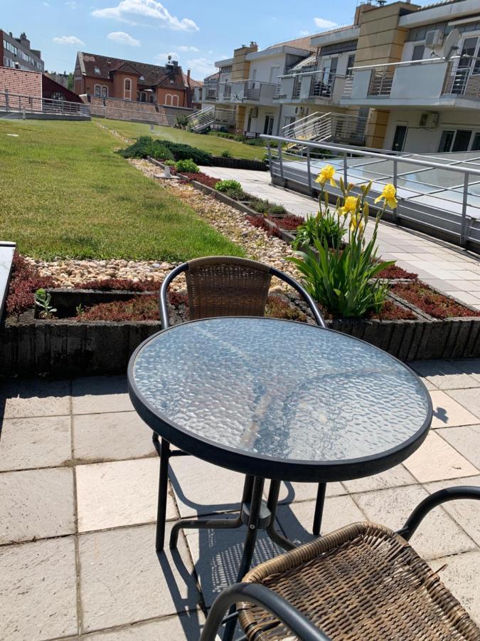Furo-Lak 1 Apartman Hajdúszoboszló Esterno foto